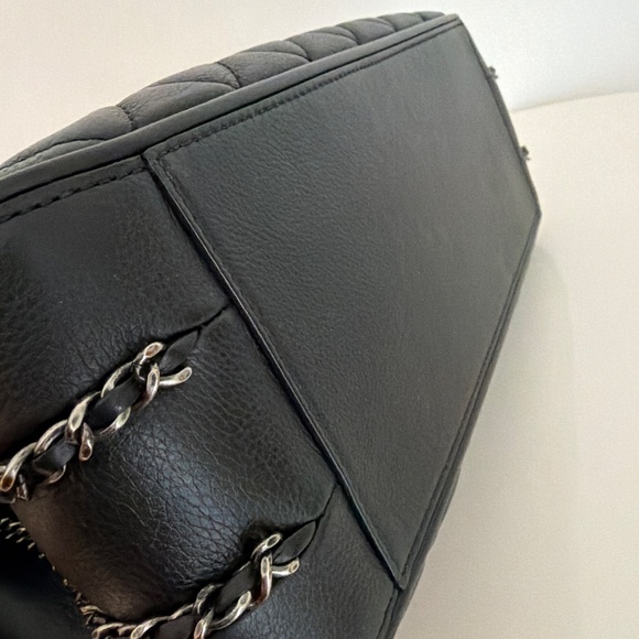 Chanel Ruthenium Caviar Leather Quilted Chain Classic Flap Shoulder Bag - Picture 5 of 16